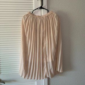 NEW Candie's Women Beige Pleated Skirt, Size S